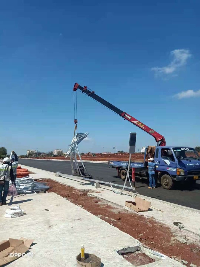 Công ty CP Công nghệ Xanh thi công lắp đặt đèn