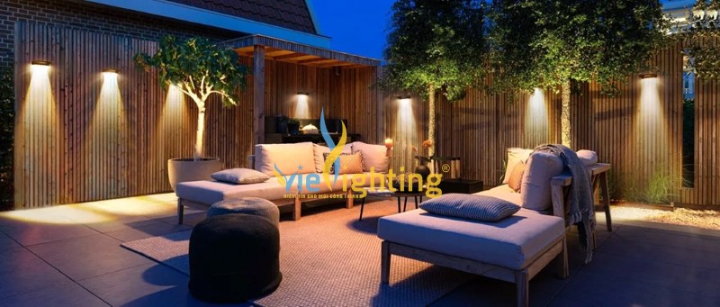 Mẹo nhỏ để lắp đèn trang trí cây