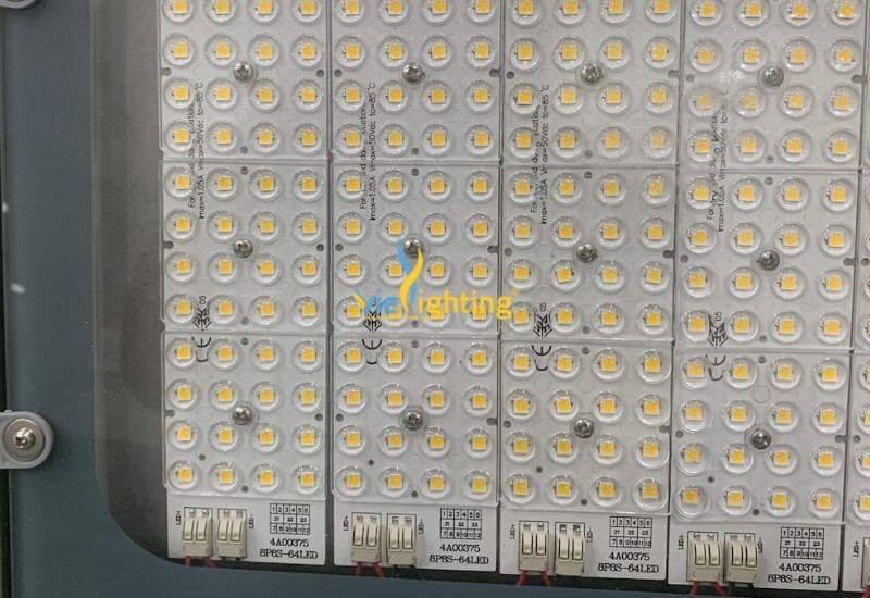 Đèn pha LED 100W VIFL5-100