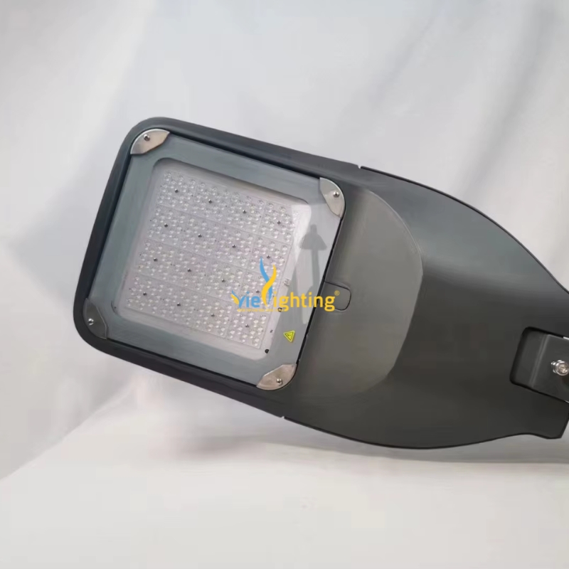 Đèn đường LED 120W VISL13-120