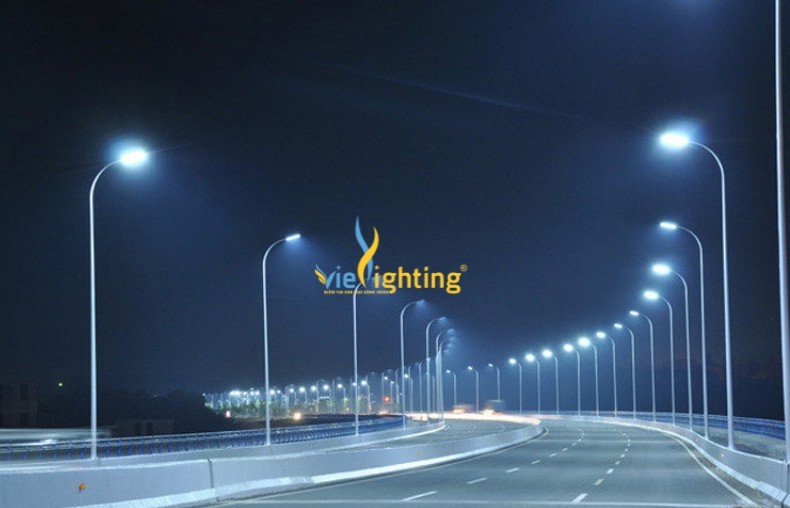 Đèn đường LED 120W VISL16-120