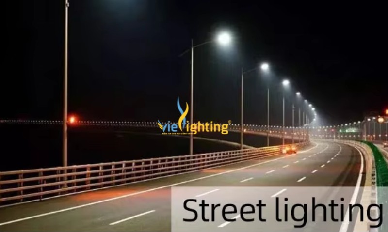 Đèn đường LED 240W VISL15-240