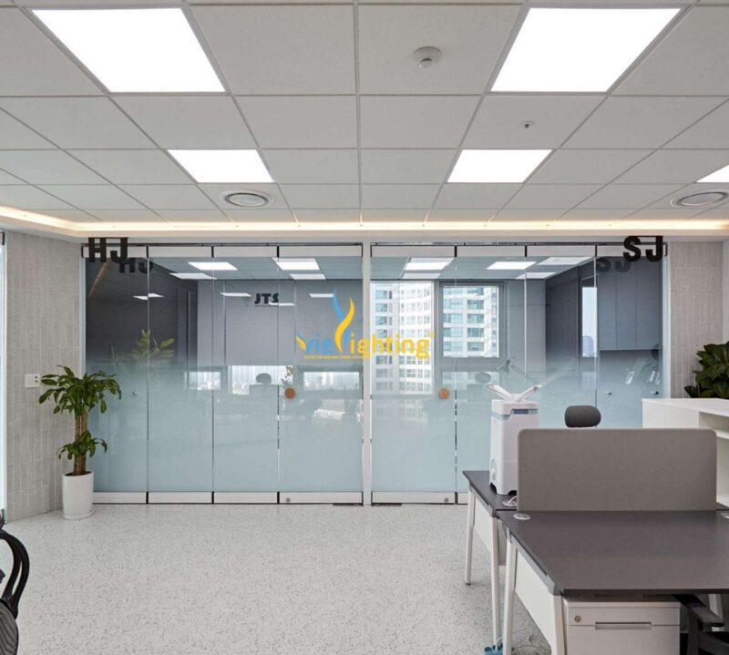 Đèn LED panel 600x1200 VIPN02-84