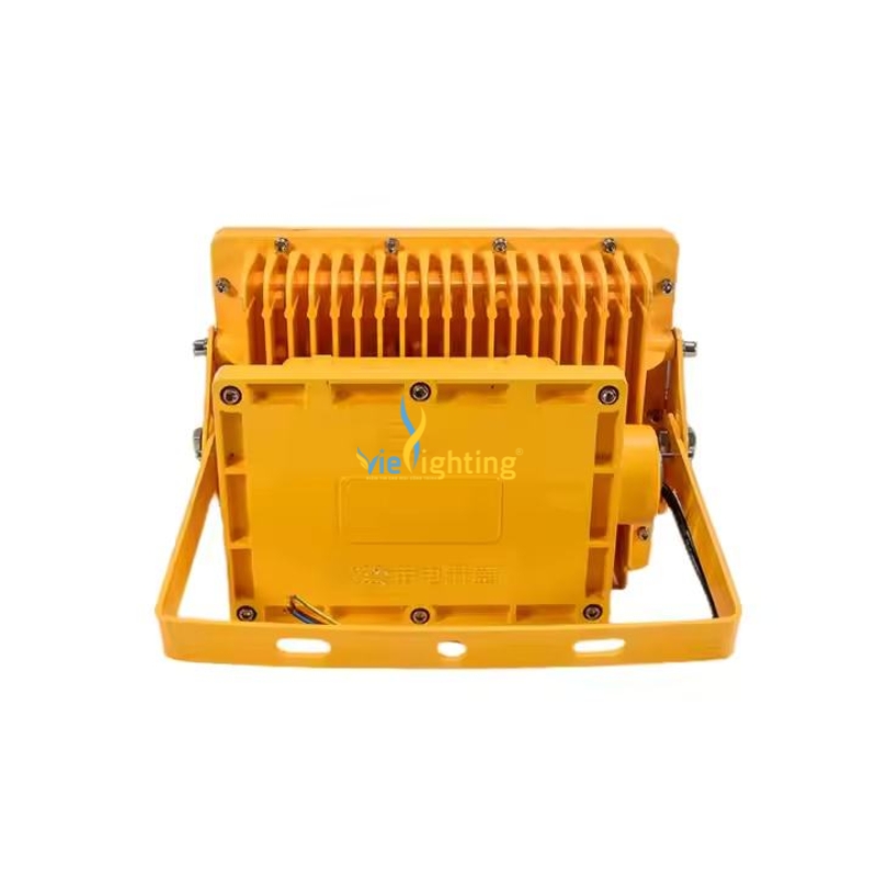 Đèn LED chống cháy nổ 150W VICN4-150
