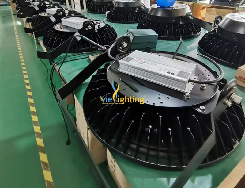 Đèn pha LED 1200W VIFL8-1200