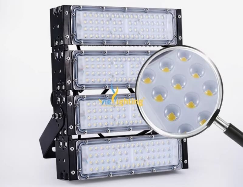 Đèn pha LED 200W VIFL7-200