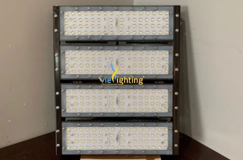 Đèn pha LED 200W VIFL7-200