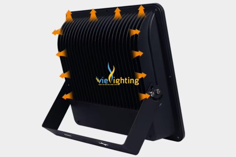 Đèn pha LED 300W VIFL2-300