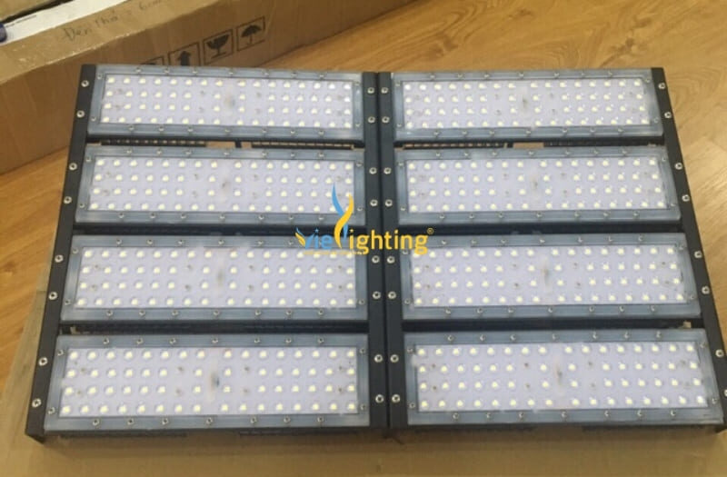 Đèn pha LED 400W VIFL7-400