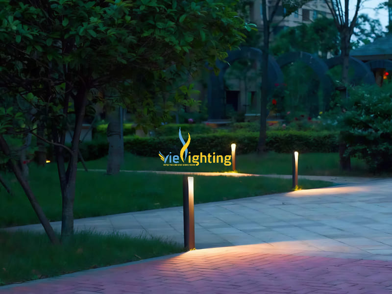 Mẫu đèn LED chiếu sáng sân vườn