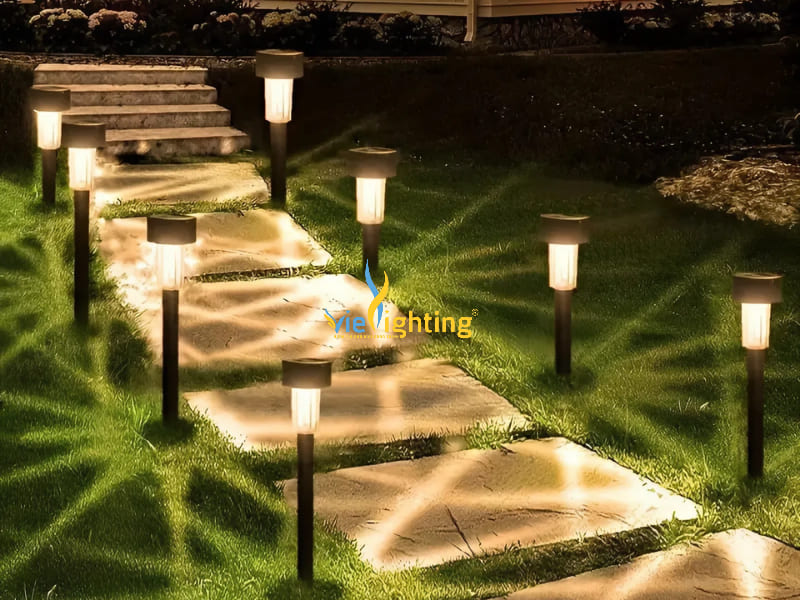 Kiểu dáng đèn sân vườn cần phù hợp với phong cách chung