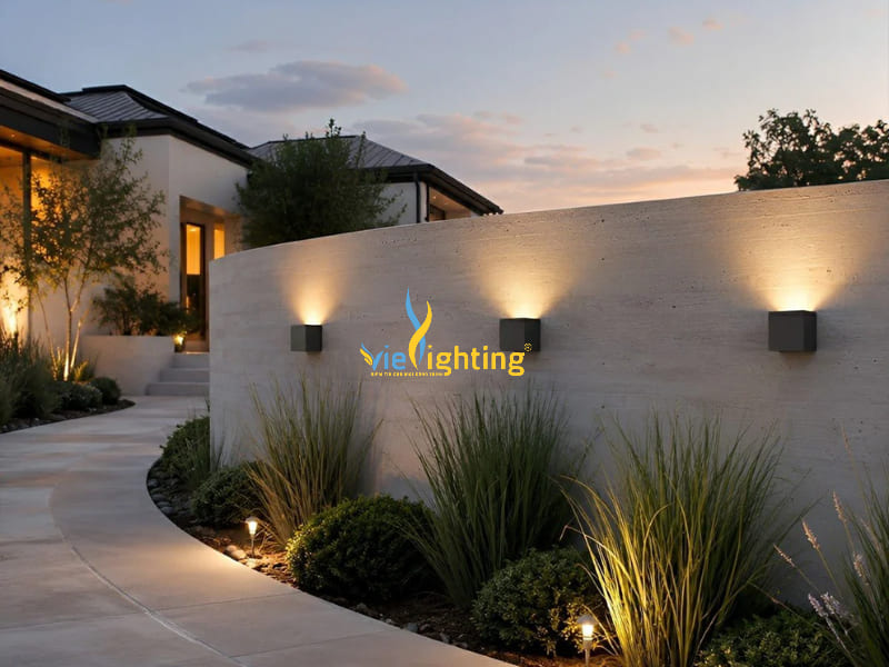 Đèn LED gắn tường sang trọng
